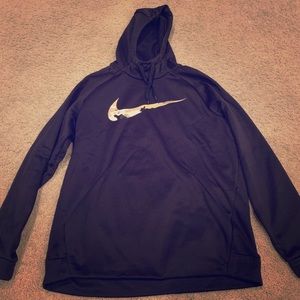 NIKE THERMA HOODIE WITH CAMO FOR SALE ‼️‼️‼️‼️